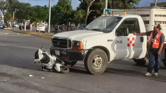 El hombre y su hijo no se movían y fueron llevados a un hospital