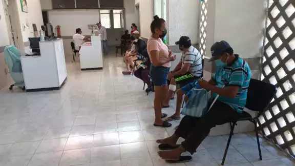 Vecinos de Sinanché expresaron su preocupación por los casos de dengue Vecinos de Sinanché expresaron su preocupación por los casos de dengue