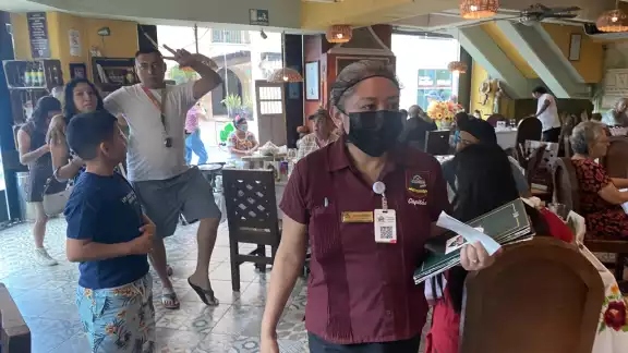 La Secretaría de Fomento Turístico indicó que los guías y los restaurantes se encuentran entre los servicios con mayor número de establecimientos abiertos La Secretaría de Fomento Turístico indicó que los guías y los restaurantes se encuentran entre los servicios con mayor número de establecimientos abiertos