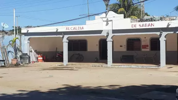 Las autoridades municipales decidieron retirarse del lugar