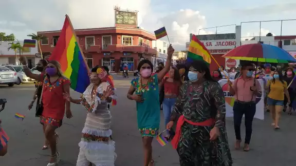 La marcha partió a un costado del Parque Zoológico “La Reina”, para dirigirse hacia la 53 hasta llegar al centro de la ciudad