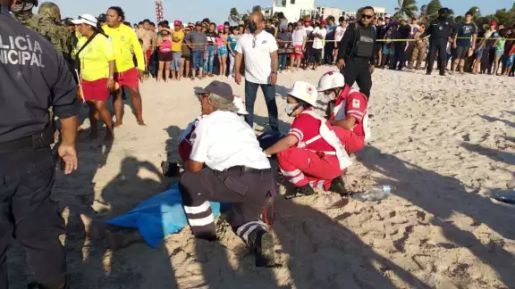 El hombre recibió los primeros auxilios pero ya fueron demasiado tarde
