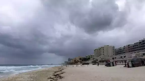 Se pronostican lluvias e intervalos de chubascos Se pronostican lluvias e intervalos de chubascos