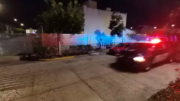 Hasta el momento se desconocen las causas que orillaron a esta mujer a atentar contra su vida Hasta el momento se desconocen las causas que orillaron a esta mujer a atentar contra su vida