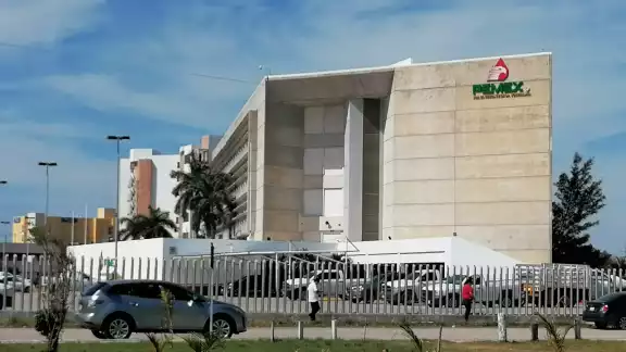 Pemex nunca comunicó que cumpliría con el pago de la deuda a proveedores locales