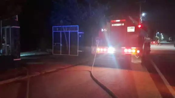 Un adolescente de 14 años con discapacidad física sufrió quemaduras severas en un incendio en su domicilio