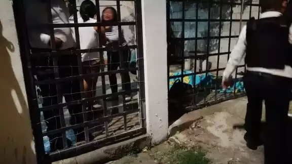 Sujeto muere electrocutado al realizar trabajos en una azotea en Ciudad del Carmen Sujeto muere electrocutado al realizar trabajos en una azotea en Ciudad del Carmen