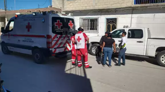 El motociclista presentó raspones en el cuerpo El motociclista presentó raspones en el cuerpo