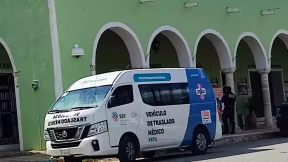 El hombre falleció a las afueras del Palacio Municipal de la comisaría de Peto El hombre falleció a las afueras del Palacio Municipal de la comisaría de Peto
