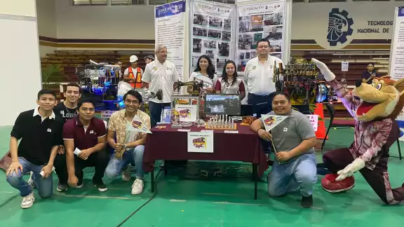 Uno de los objetivos del evento fue acercarse a los jóvenes próximos a egresar de la preparatoria