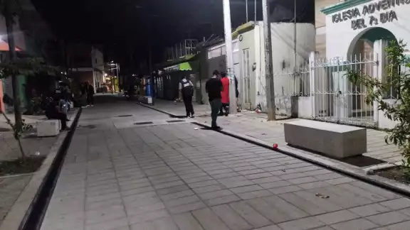 Según se informó, los revoltosos no eran de la misma escuela, pero llegaron a la fiesta