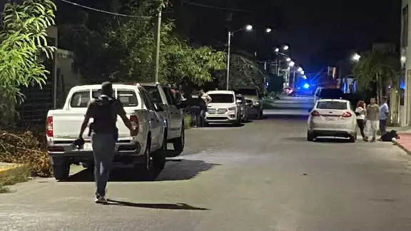 Detienen a hombres relacionados con privación de la libertad en cateo de una casa en Chetumal Detienen a hombres relacionados con privación de la libertad en cateo de una casa en Chetumal