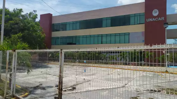 Una de las inconsistencias se encuentra en prestaciones como la Garantía de Subsistencia, que no fue autorizada pero se utilizó Una de las inconsistencias se encuentra en prestaciones como la Garantía de Subsistencia, que no fue autorizada pero se utilizó