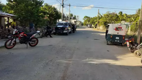 Según afirmó la fuente policial, también fue visto por un mototaxista por el ex-local de la feria de la primavera la madrugada de este sábado Según afirmó la fuente policial, también fue visto por un mototaxista por el ex-local de la feria de la primavera la madrugada de este sábado