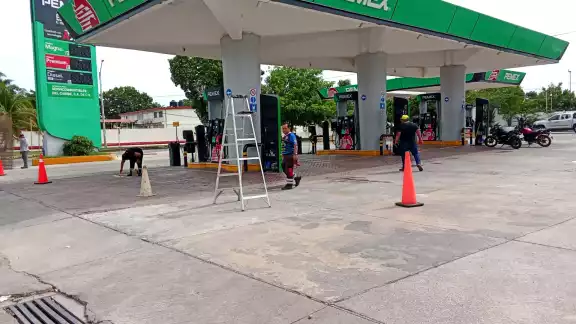 Clausuran gasolineras en Quintana Roo por despachar menos gasolina Clausuran gasolineras en Quintana Roo por despachar menos gasolina