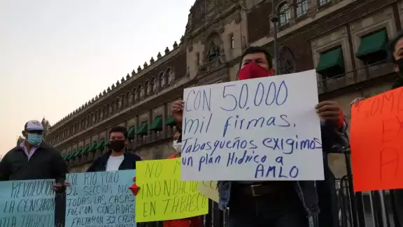 Tabasqueños piden que Tabasco no se vuelva a inundar Tabasqueños piden que Tabasco no se vuelva a inundar