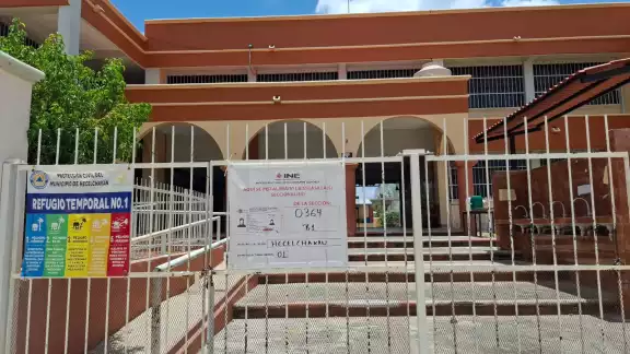 Ladrones entraron a la primaria Carlos R. Menéndez en pleno centro de Hecelchakán durante las vacaciones.
