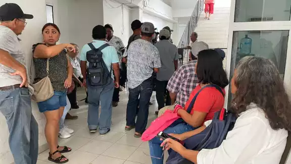 Ejidatarios de Umán protestan en la Procuraduría Agraria de Mérida