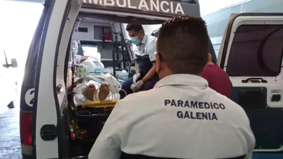 Turista inglés es trasladado grave a un hospital tras caída en un hotel Turista inglés es trasladado grave a un hospital tras caída en un hotel
