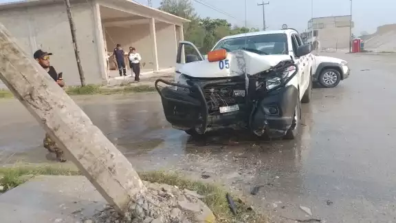 La unidad quedó destrozada del frente La unidad quedó destrozada del frente