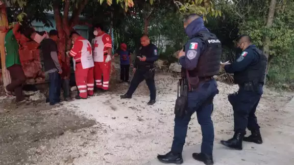 El hombre tenía heridas enla cabeza El hombre tenía heridas enla cabeza