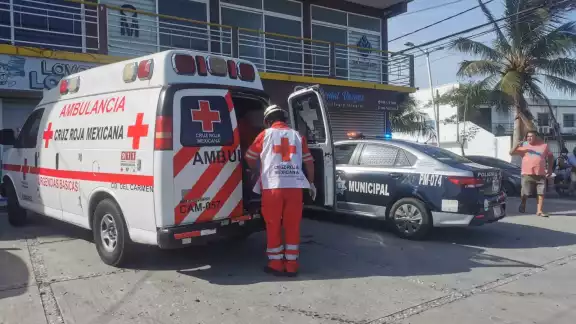 Vecinos de la accidentada resguardaron la bicicleta para evitar que se la llevaran al corralón Vecinos de la accidentada resguardaron la bicicleta para evitar que se la llevaran al corralón