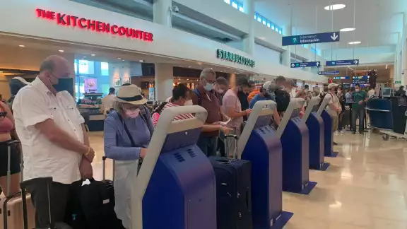 Frontier y Turkish Airlines tuvieron afectaciones en vuelos programados por efectos de las Tormentas de Nieve Frontier y Turkish Airlines tuvieron afectaciones en vuelos programados por efectos de las Tormentas de Nieve