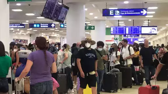 La Onda Tropical número 1 se desplaza por el Sureste de la República Mexicana La Onda Tropical número 1 se desplaza por el Sureste de la República Mexicana