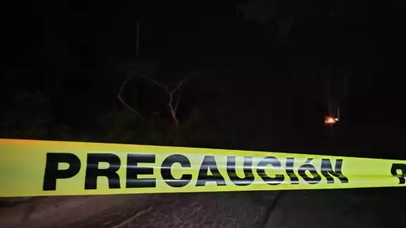 Un cuerpo fue hallado en bolsas negras durante la madrugada del sábado en Cancún. Un cuerpo fue hallado en bolsas negras durante la madrugada del sábado en Cancún.