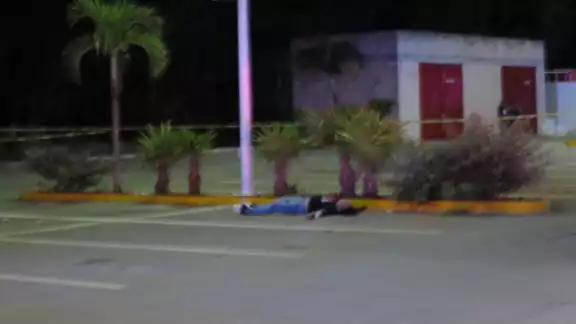 Dos ataques armados dejaron un saldo de dos lesionados y dos muertos en Cancún. Foto: Por Esto! Dos ataques armados dejaron un saldo de dos lesionados y dos muertos en Cancún. Foto: Por Esto!