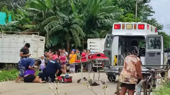 Familiares de la joven llegaron al sitio para corroborar el hecho