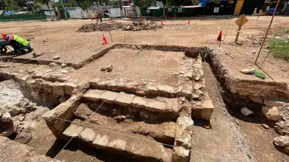 El edificio fue abandonado durante la Guerra de Castas hasta que se perdió en su totalidad El edificio fue abandonado durante la Guerra de Castas hasta que se perdió en su totalidad
