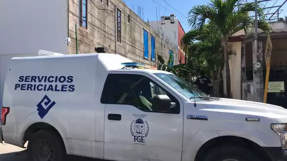 Al lugar llegó personal de la Policía Quintana Roo quienes acordonaron el lugar Al lugar llegó personal de la Policía Quintana Roo quienes acordonaron el lugar