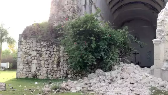 El INAH no ha respondido a los riesgos del derrumbe parcial de la cúpula de la iglesia Niño Dios en Tihosuco