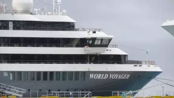 El trasatlántico de la flota Mystic Cruises, que actualmente navega bajo la marca alemana Nicko Cruises El trasatlántico de la flota Mystic Cruises, que actualmente navega bajo la marca alemana Nicko Cruises