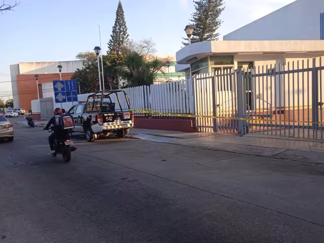 En la camioneta viajaba el Director del hospital el Dr. Valentín Luna Marroquín