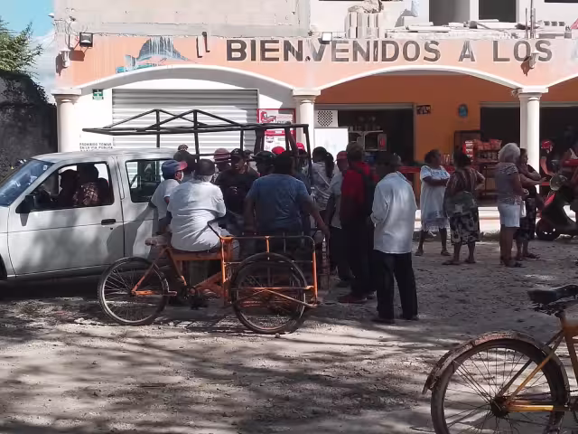 Los habitantes se reúnen con la Alcaldesa de Hunucmá