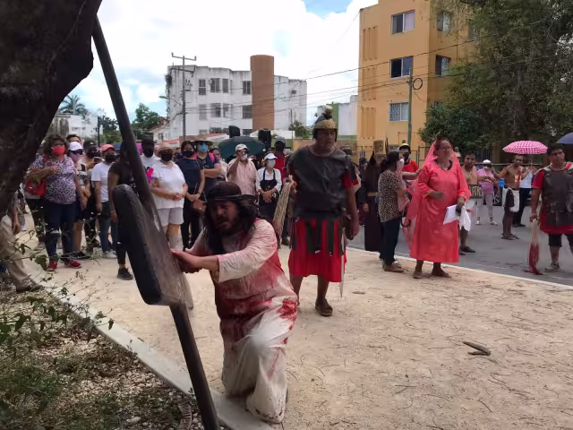 El viacrucis finalizará en la Catedral de Cancún, ubicada dentro de la zona llamada 'Ombligo Verde', en el centro de la ciudad