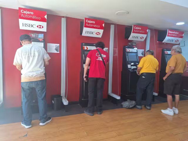 Las autoridades bancarias recomiendan a los usuarios anticipar operaciones o pagos importantes para evitar contratiempo