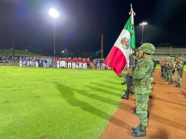 Se realizo la inauguración en el Estadio Beto Ávila