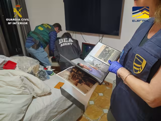 Esta operación internacional se saldó con la incautación de 30 toneladas de drogas