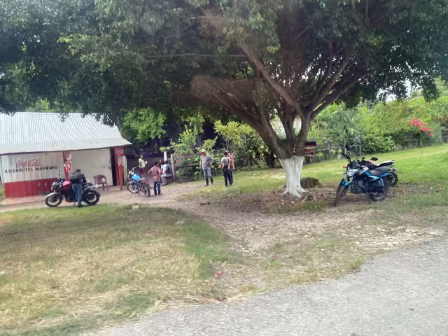 Autoridades acordonaron el área para el levantamiento del cuerpo