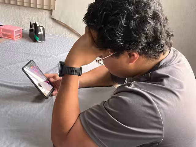 Los quintanarroenses que sufrieron ciberacoso estuvieron en promedio 6.1 horas conectados a internet, según los datos del Mociba del Inegi