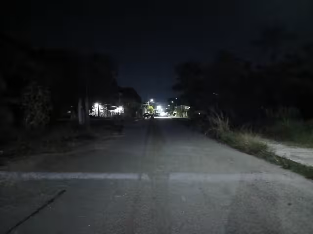 Negocios también se han visto afectados por la falla del servicio eléctrico