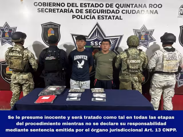 Los detenidos fueron trasladados ante la Fiscalía Especializada en Combate al Delito de Narcomenudeo