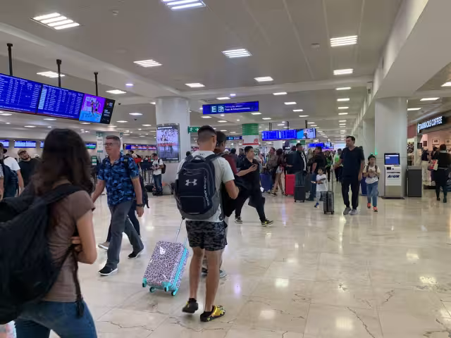 Tres de ellos fueron hacia Estados Unidos