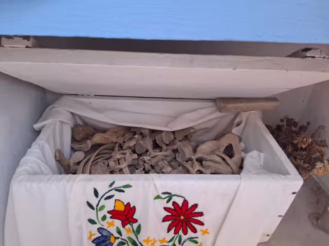 Familias denuncian la desaparición de cráneos en el cementerio de Pomuch.