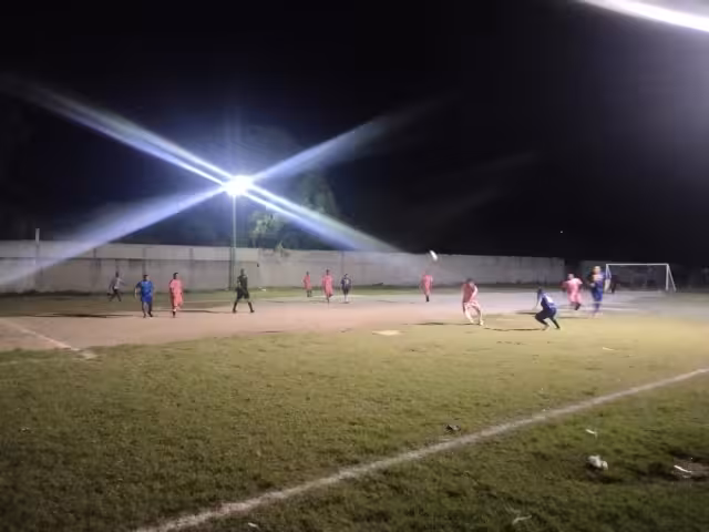 Se jugaron tres partidos interesantes de la liga de futbol 7 de Veteranos.