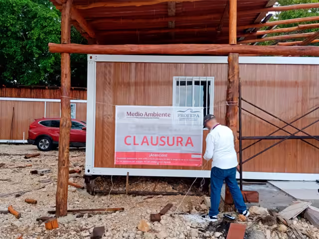 PROFEPA clausura obras ilegales en Estero de Chac