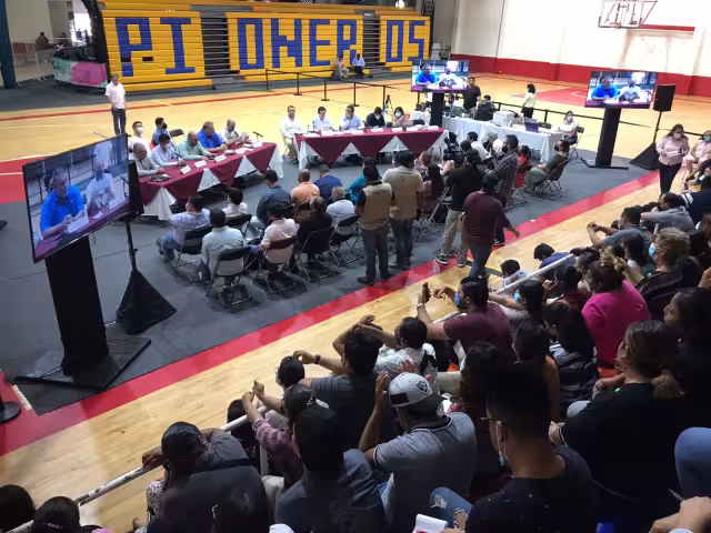 El encuentro organizado por la Semarnat sobre el Tramo 5 Norte del Tren Maya se realizó en Cancún con la asistencia de ciudadanos y panelistas